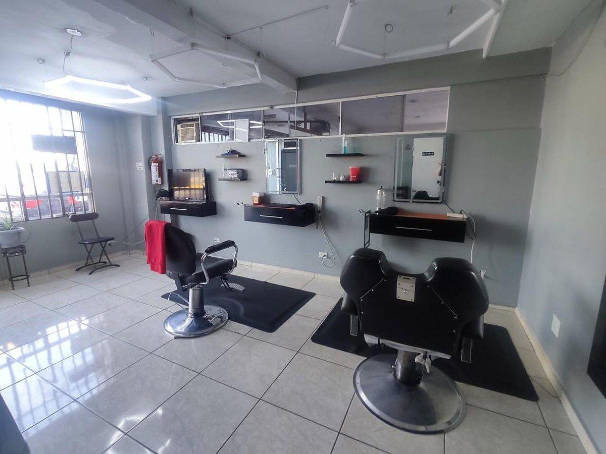 BUSINESS OPPORTUNITY | BARBERSHOP FOR RENT