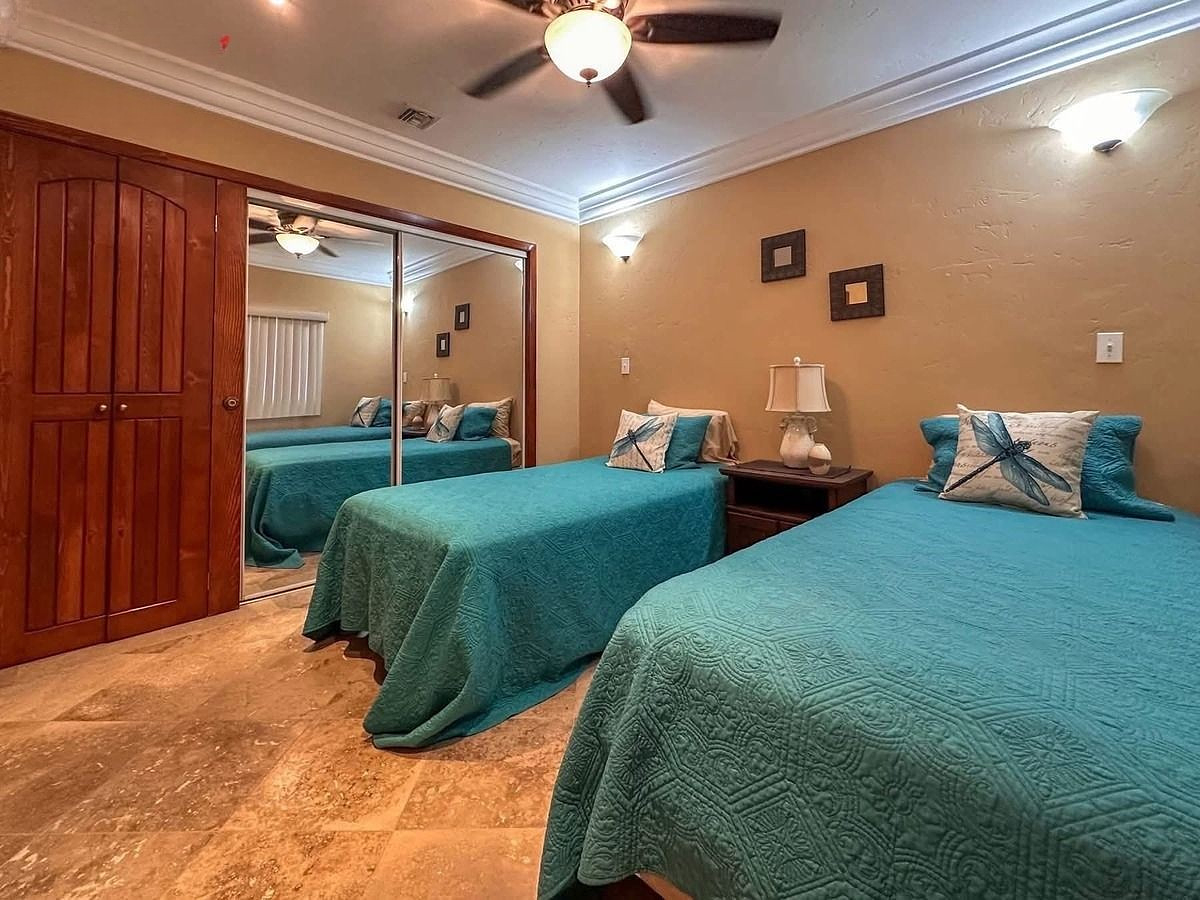 LA JOLLA DEL MAR CONDO FOR RENT