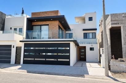 PUNTA AZUL RESIDENCIAL HOUSE FOR RENT