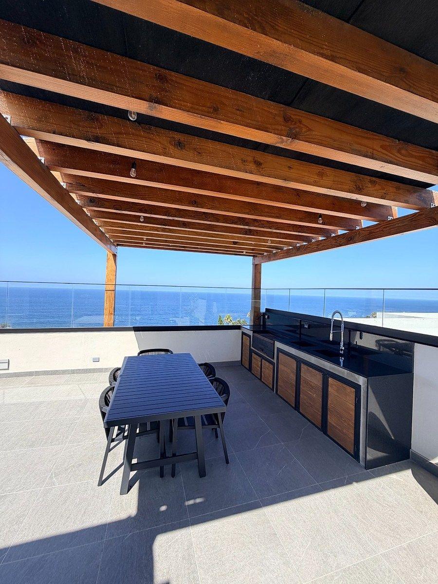 PLAZA DEL MAR MONTERREY TOWER APARMENT FOR RENT