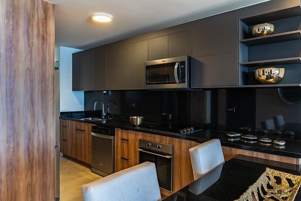 PLAZA DEL MAR MONTERREY TOWER APARMENT FOR RENT