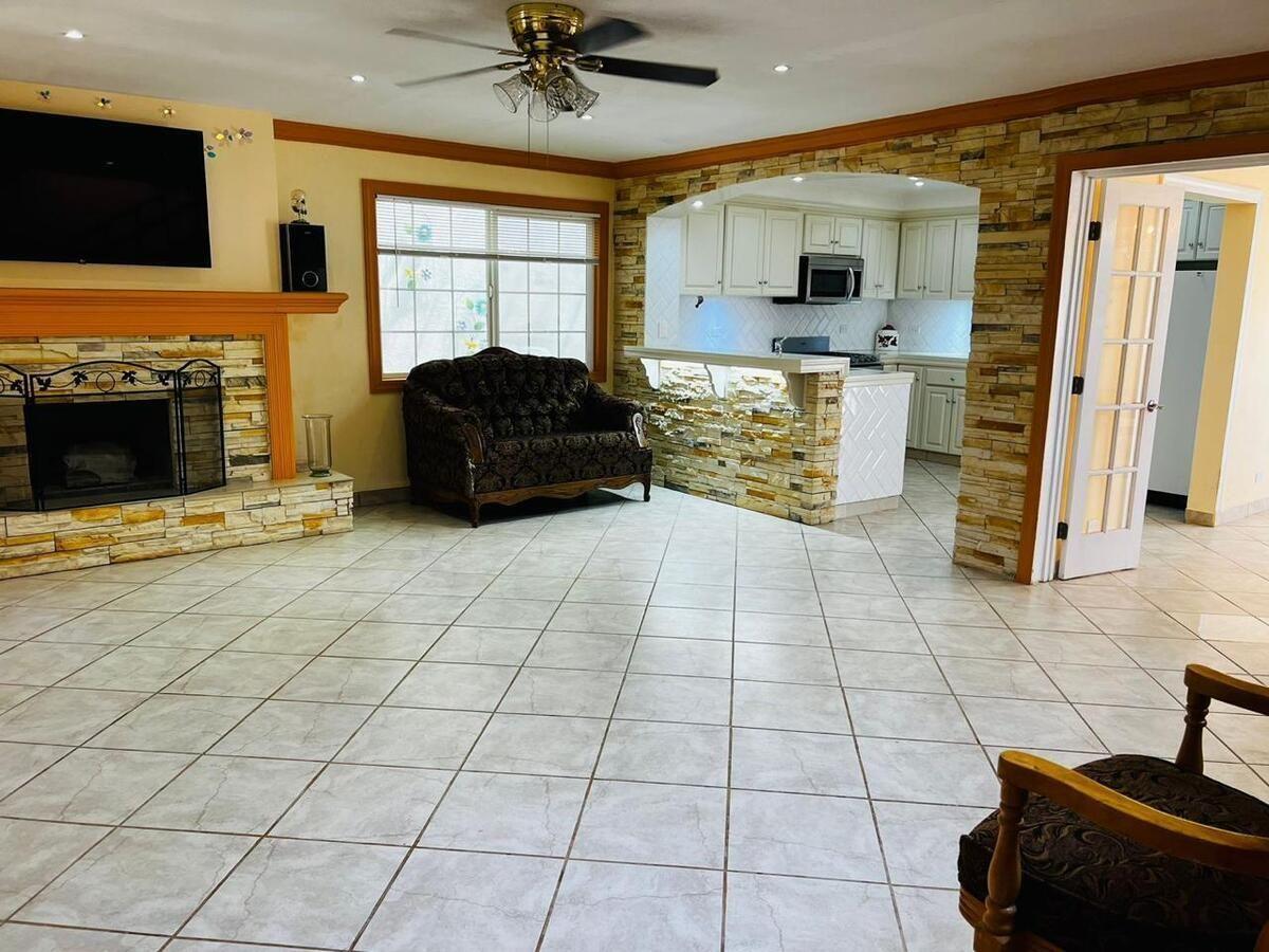 CAMPO REAL HOUSE FOR SALE