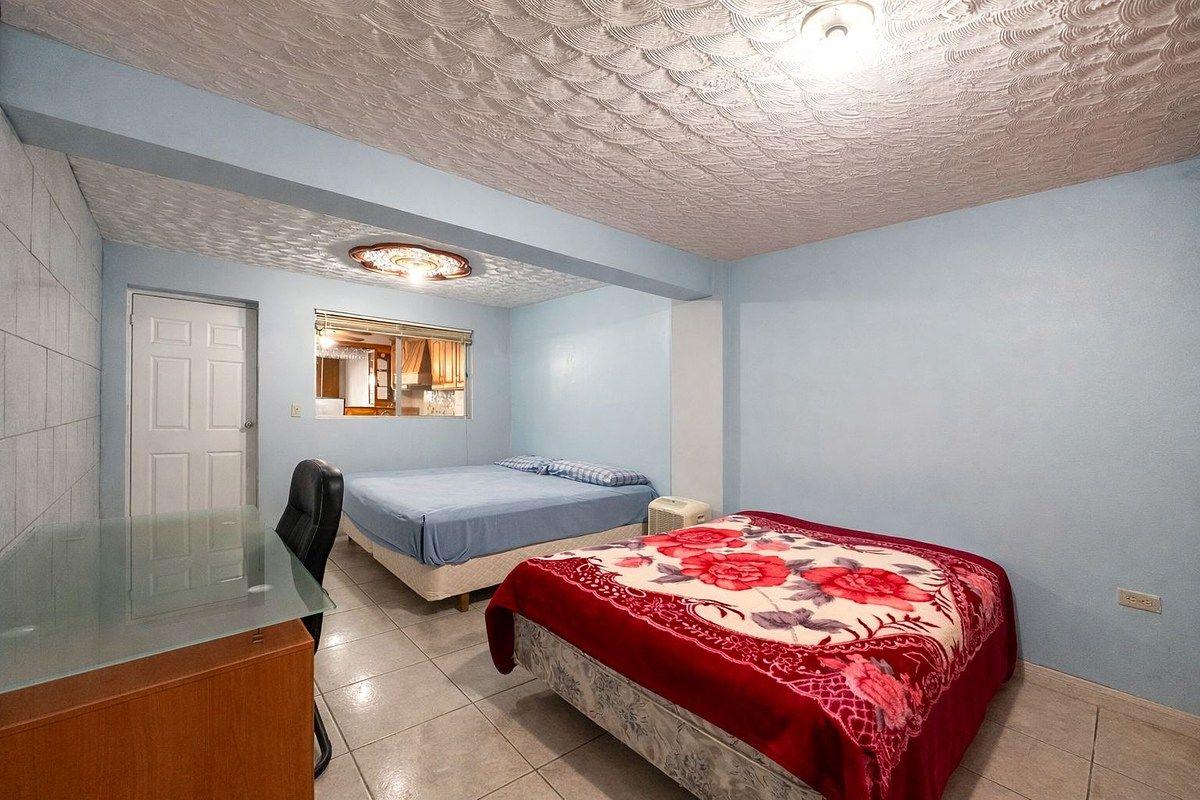 MAR DE PUERTO NUEVO I, HOUSE FOR SALE