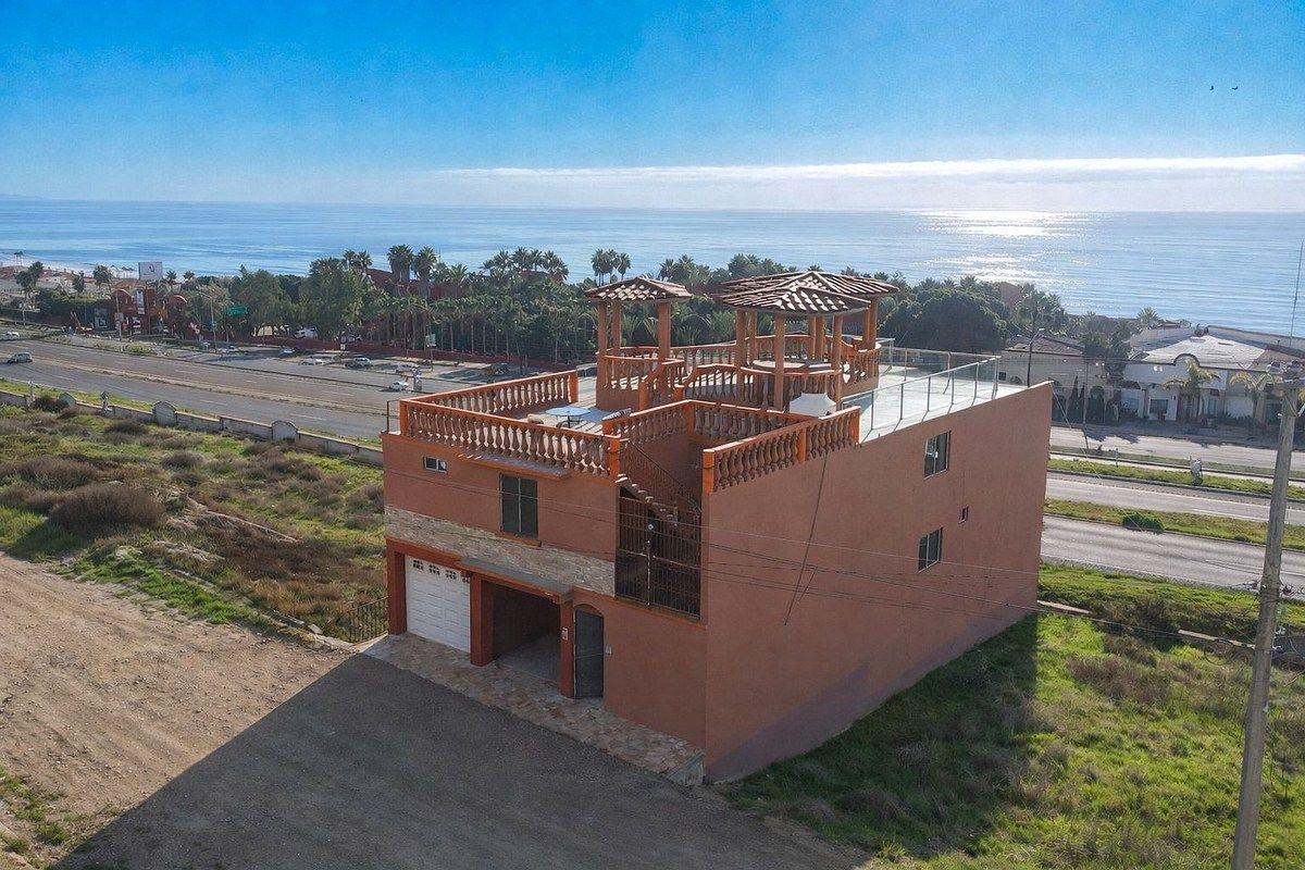 MAR DE PUERTO NUEVO I, HOUSE FOR SALE