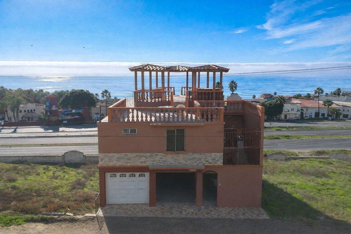 MAR DE PUERTO NUEVO I, HOUSE FOR SALE