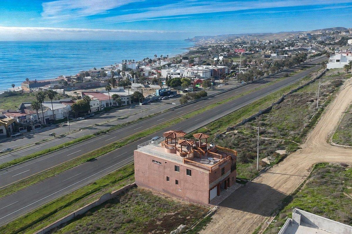 MAR DE PUERTO NUEVO I, HOUSE FOR SALE