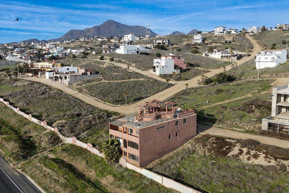 MAR DE PUERTO NUEVO I, HOUSE FOR SALE