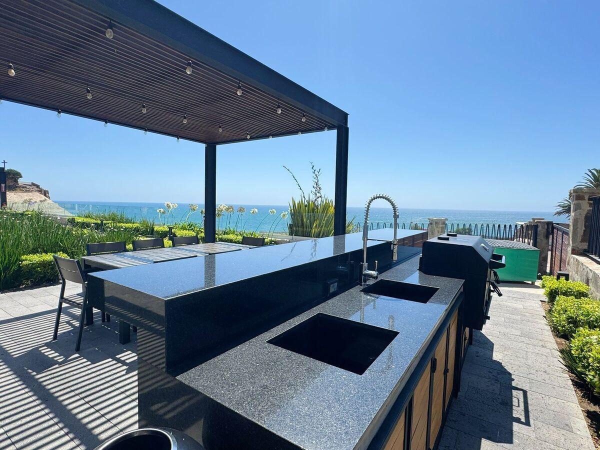 Fully Furnished Oceanfront Condo for Rent | Plaza del Mar, Sección Pirámide
