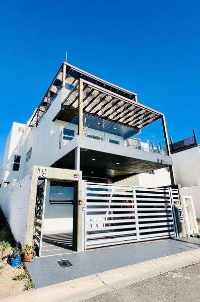 PUNTA AZUL RESIDENCIAL HOUSE FOR SALE