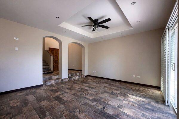 SAN MARINO RESIDENCIAL HOUSE FOR SALE
