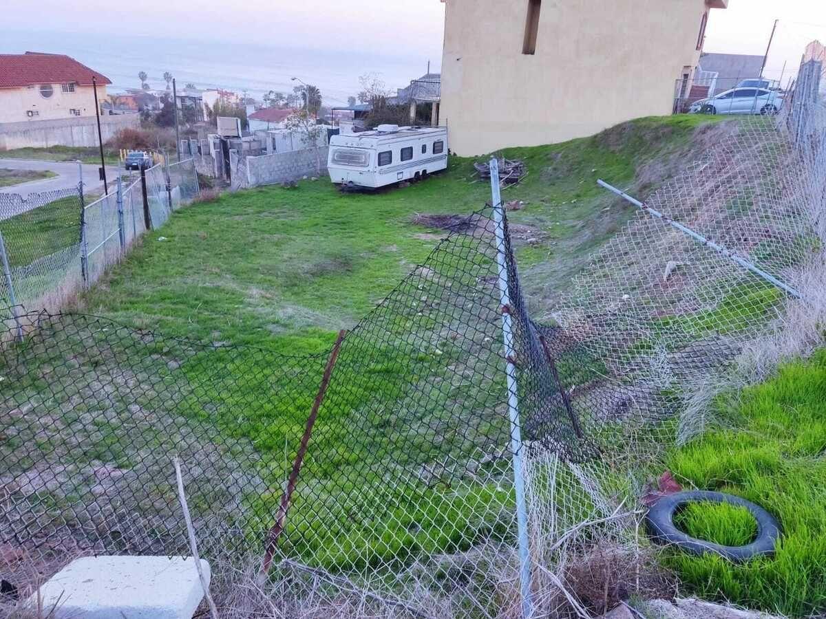 COSTA HERMOSA LOT FOR SALE